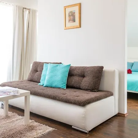 Appartement Sandra Solitudo Iii